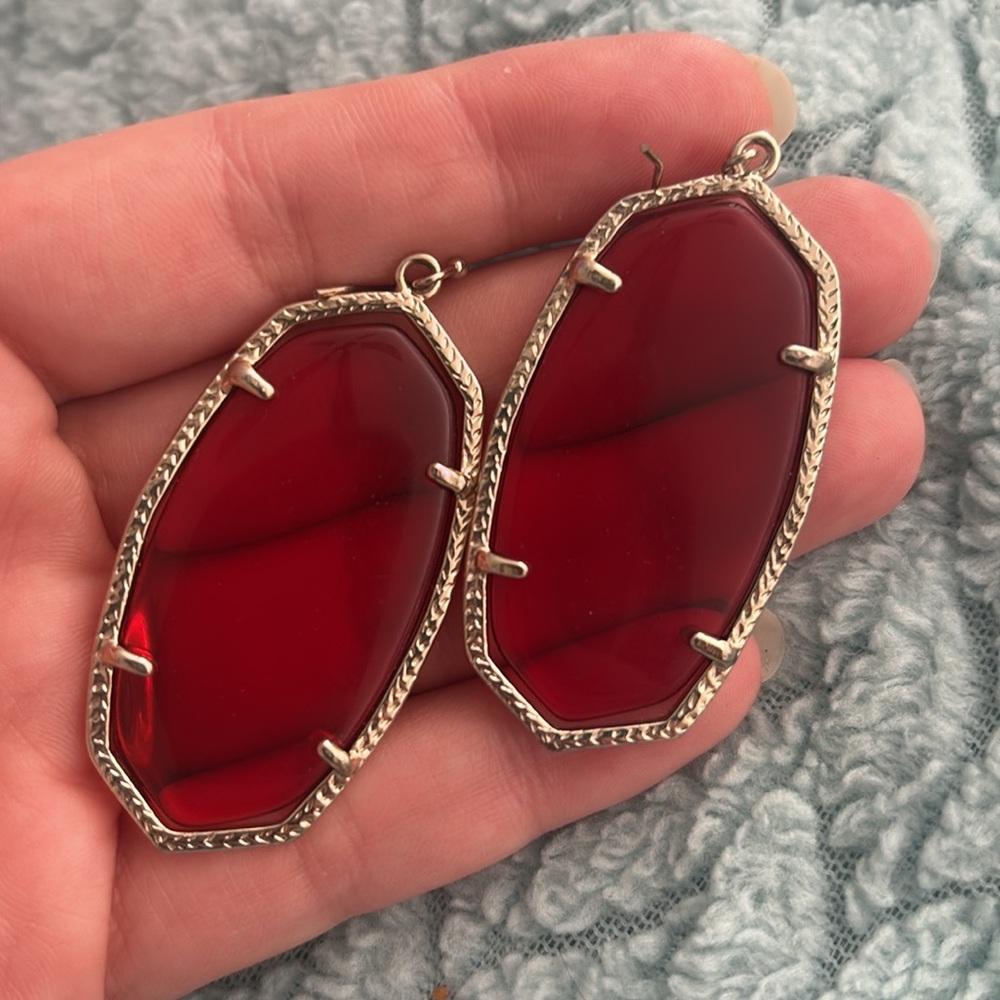 Translucent Red Kendra Scott Danielle Earrings